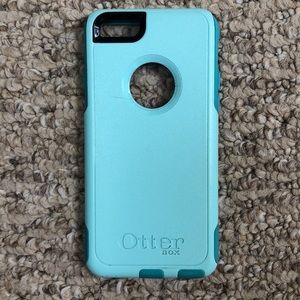 Light blue Otter Box iPhone 6/6s Case